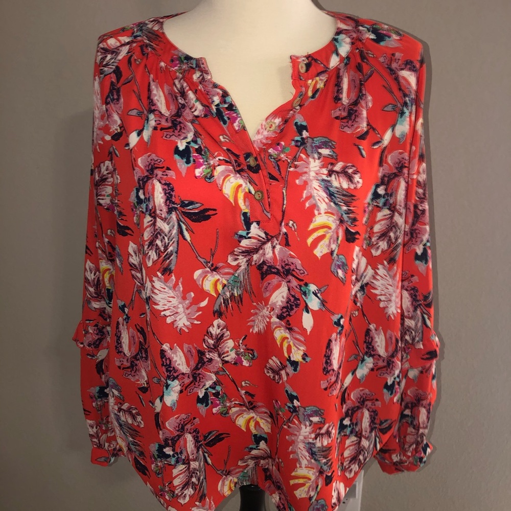 Buckle Black size large floral print